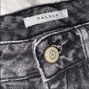 Pacsun Mom Jeans Size 23